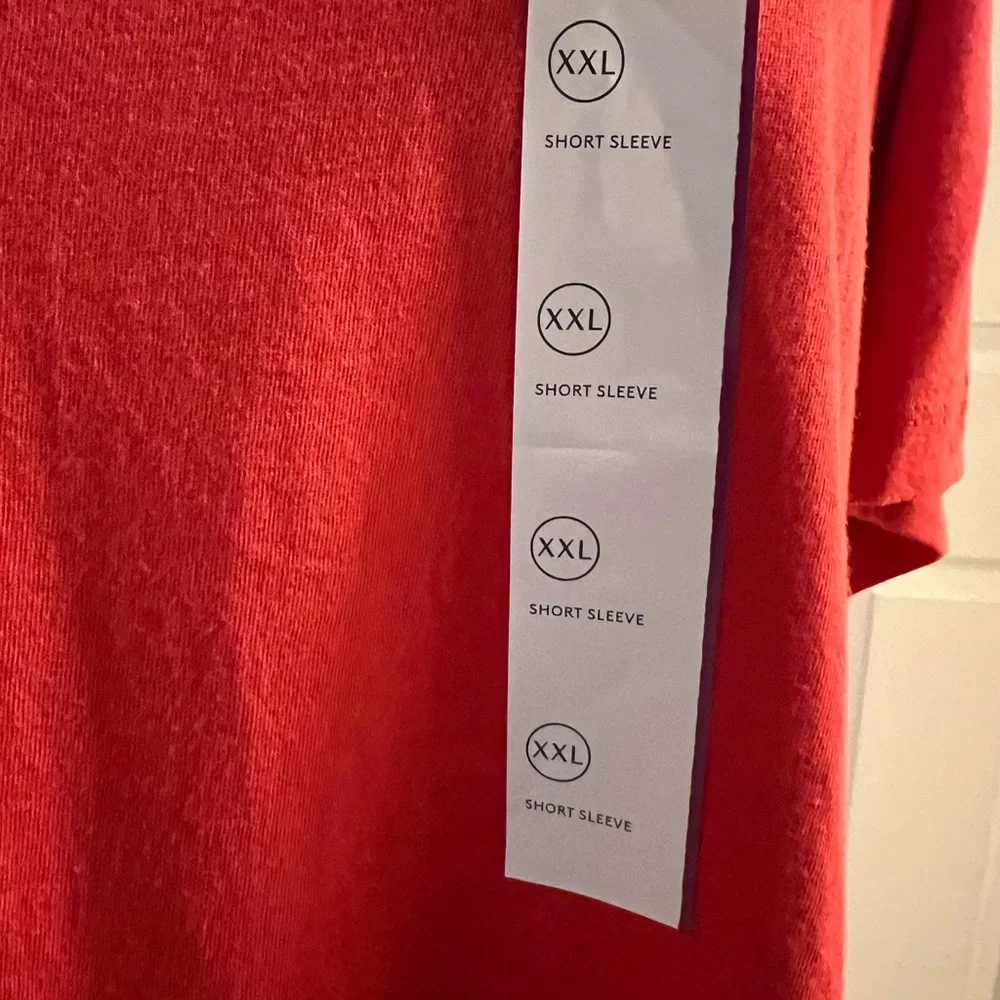 Women's Red V-Neck Top - Picture 3 of 4